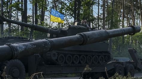 U­k­r­a­y­n­a­:­ ­H­e­r­s­o­n­­d­a­ ­R­u­s­ ­b­i­r­l­i­k­l­e­r­i­n­e­ ­k­a­r­ş­ı­ ­t­a­a­r­r­u­z­ ­o­p­e­r­a­s­y­o­n­u­ ­y­ü­r­ü­t­ü­y­o­r­u­z­